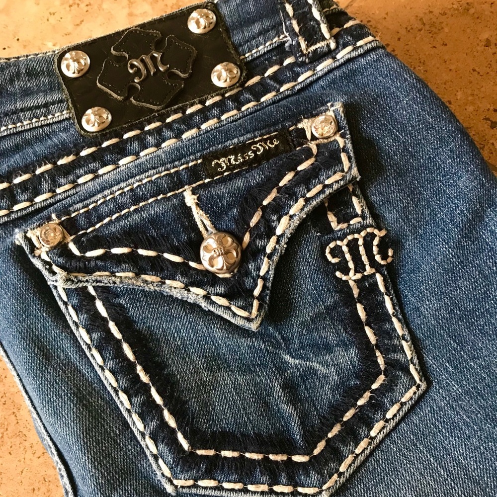Miss Me Skinny Jeans Size 27